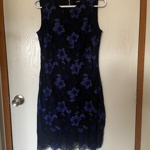 DKNY Blue Black Floral Lace Sleeveless Zip Up Dress Size 6 - Picture 1 of 7